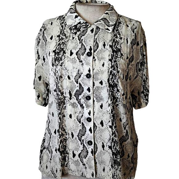 Stockholm Atelier Animal Print Short Sleeve Blouse Size 2 - Picture 1 of 5